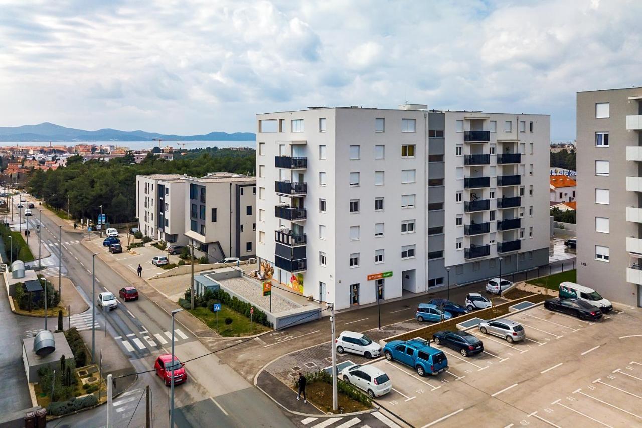 Iskra With Free Parking Appartement *