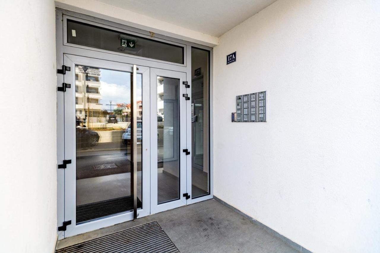 Iskra With Free Parking Appartement *